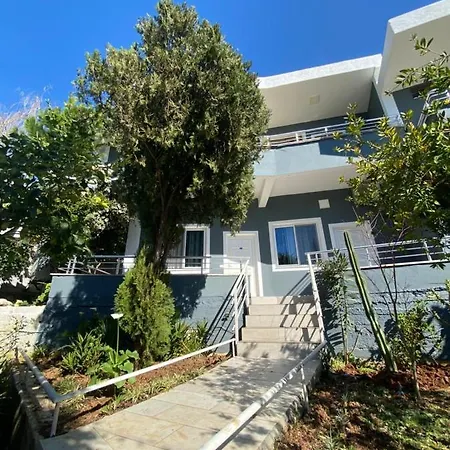 Nonna's Boutique Dhërmi