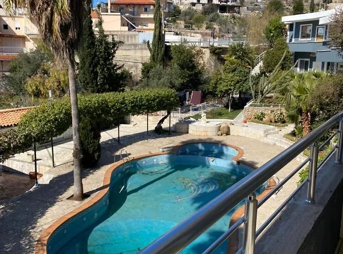 Nonna's Boutique Bed & Breakfast *